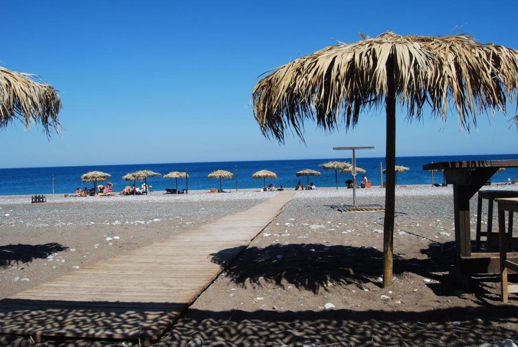 Cristelia Seafront & Pool Villa لاخنيا المظهر الخارجي الصورة