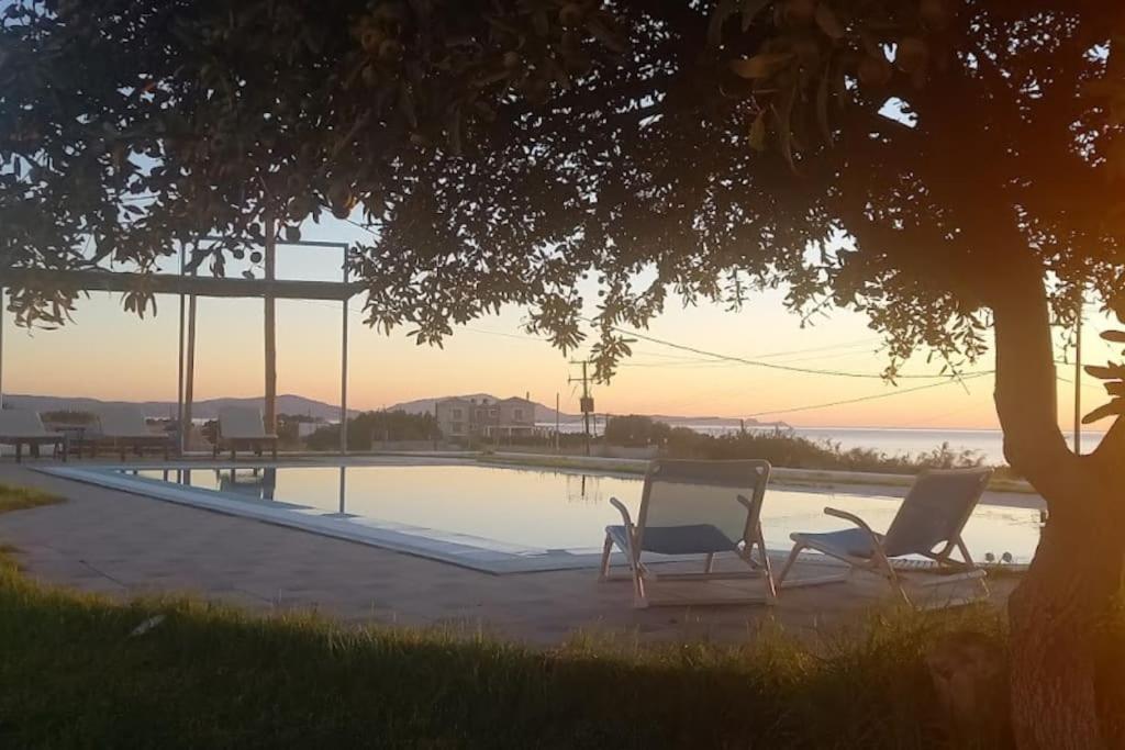 Cristelia Seafront & Pool Villa لاخنيا المظهر الخارجي الصورة