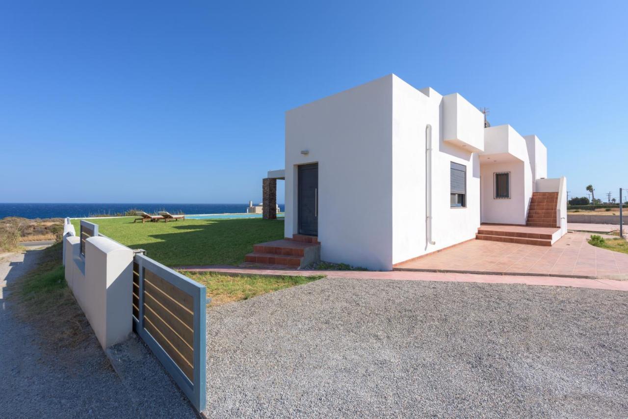 Cristelia Seafront & Pool Villa لاخنيا المظهر الخارجي الصورة