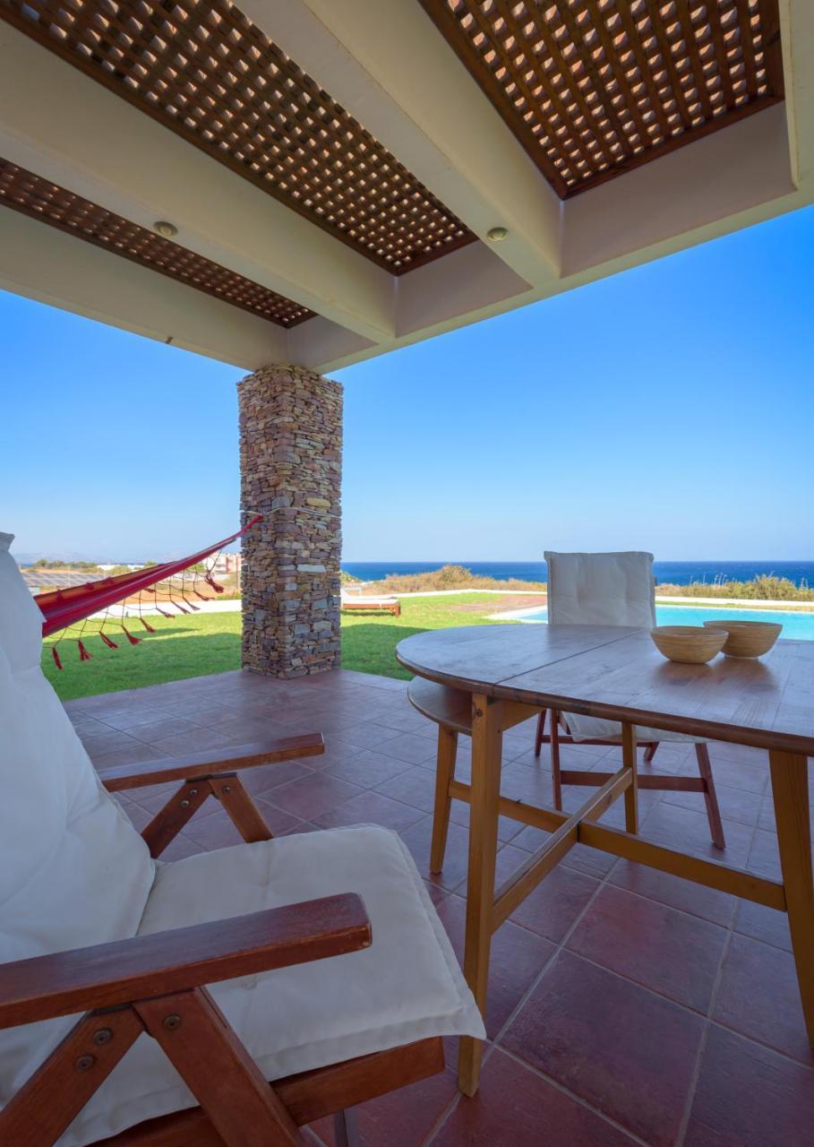 Cristelia Seafront & Pool Villa لاخنيا المظهر الخارجي الصورة