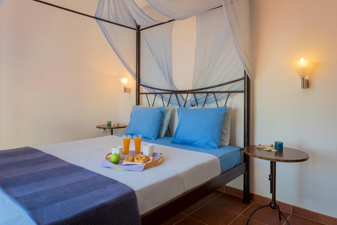 Cristelia Seafront & Pool Villa لاخنيا المظهر الخارجي الصورة
